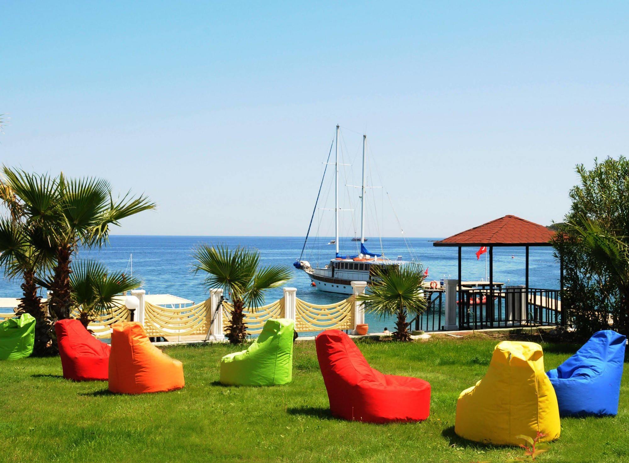 Club Akman Beach Camyuva Exterior photo